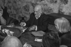 013-Ča-u-konobi-Konoba-Bratanić