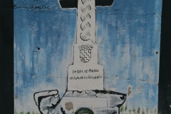 Vukovar Spomenik križ