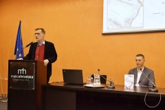 Prirucnik-za-zivot-u-Hrvatskoj-Promocija-Zagreb_001-scaled