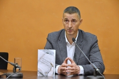 Prirucnik-za-zivot-u-Hrvatskoj-Promocija-Zagreb_007-scaled