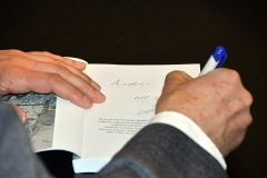 Prirucnik-za-zivot-u-Hrvatskoj-Promocija-Zagreb_018-scaled